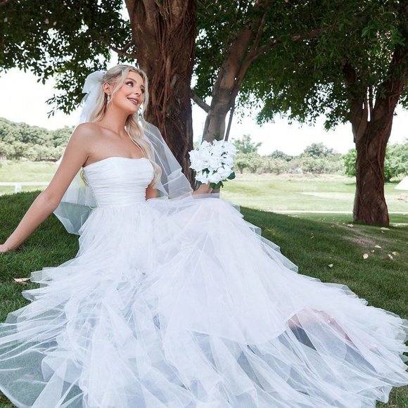 White Preppy Womens Solid Ruched Tube Wedding Dress - Picture 4 of 5